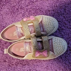 Girls sparkling sneakers